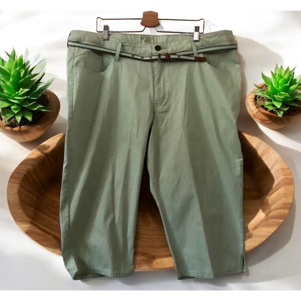 Riders‎ by Lee mint Green plus Sized 24W jean Shorts w/ belt NWOT